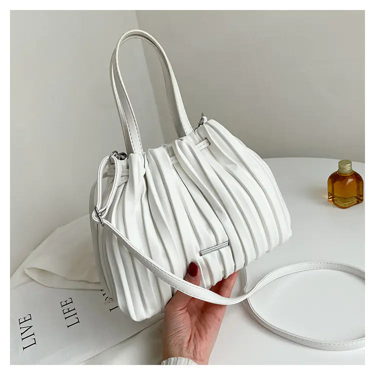 Korean Retro Pleated Cloud Handbag - Simple Casual Style