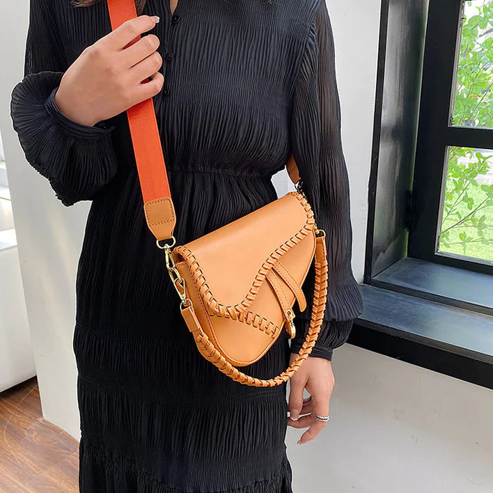 Women's High-Grade Texture Saddle Messenger Bag
