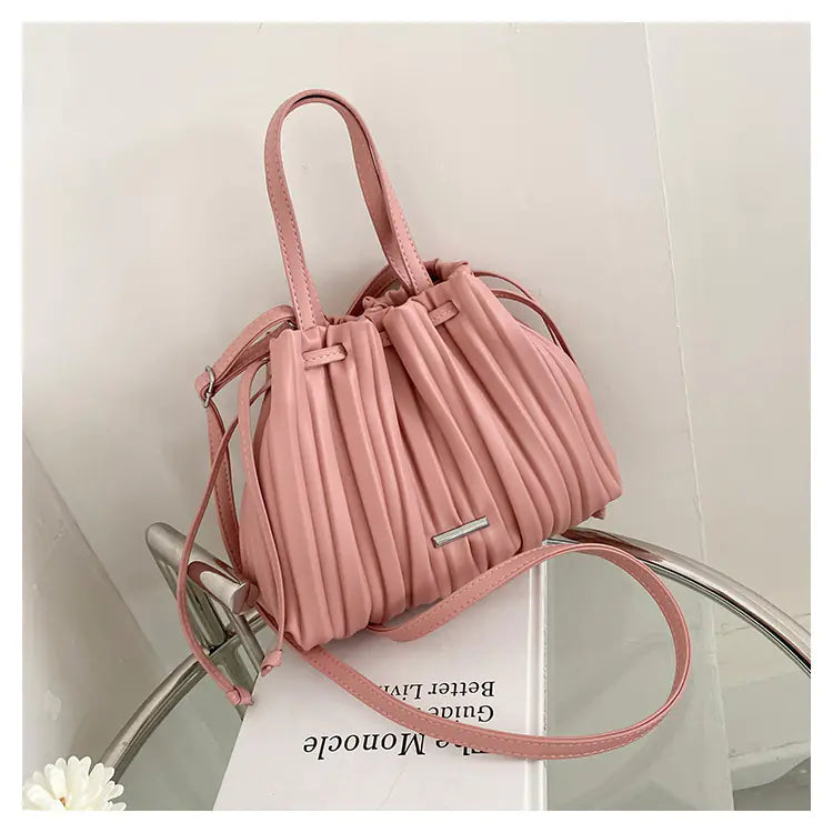 Korean Retro Pleated Cloud Handbag - Simple Casual Style