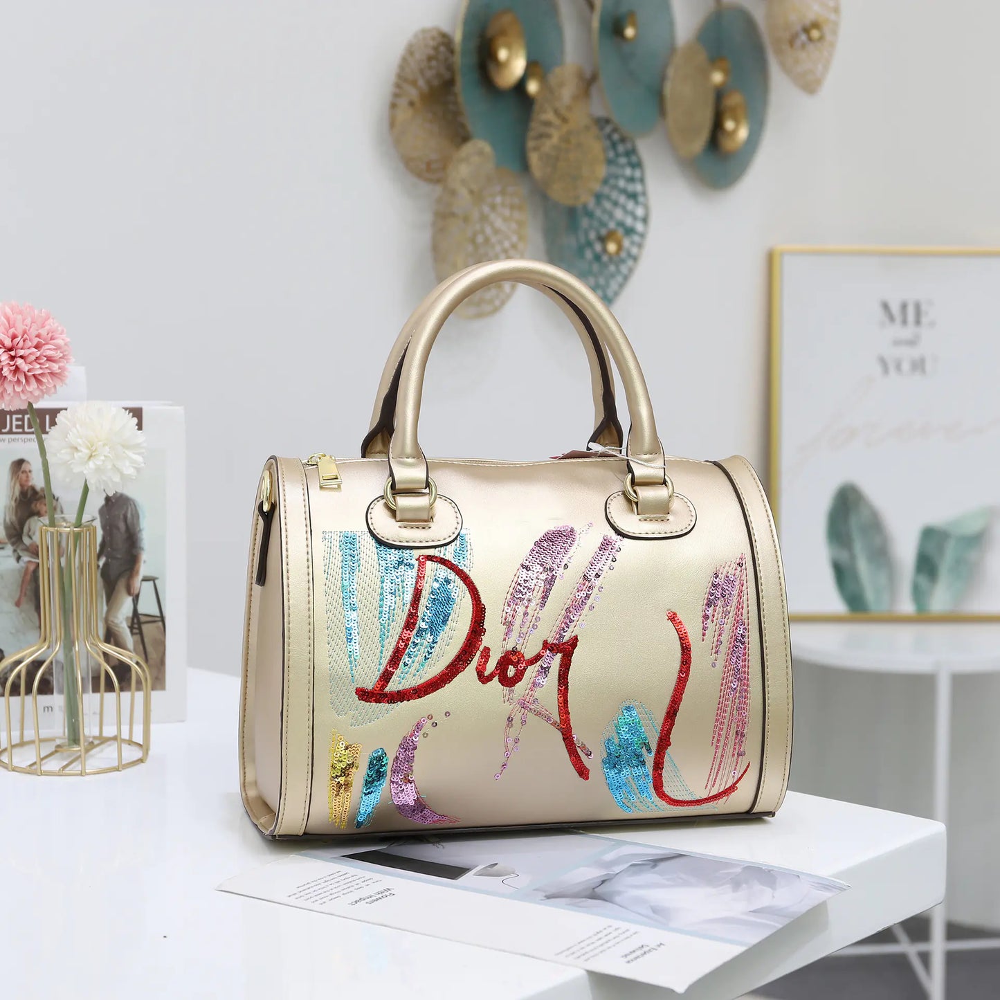 Fashionable Portable Sequin Embroidered Messenger Bag